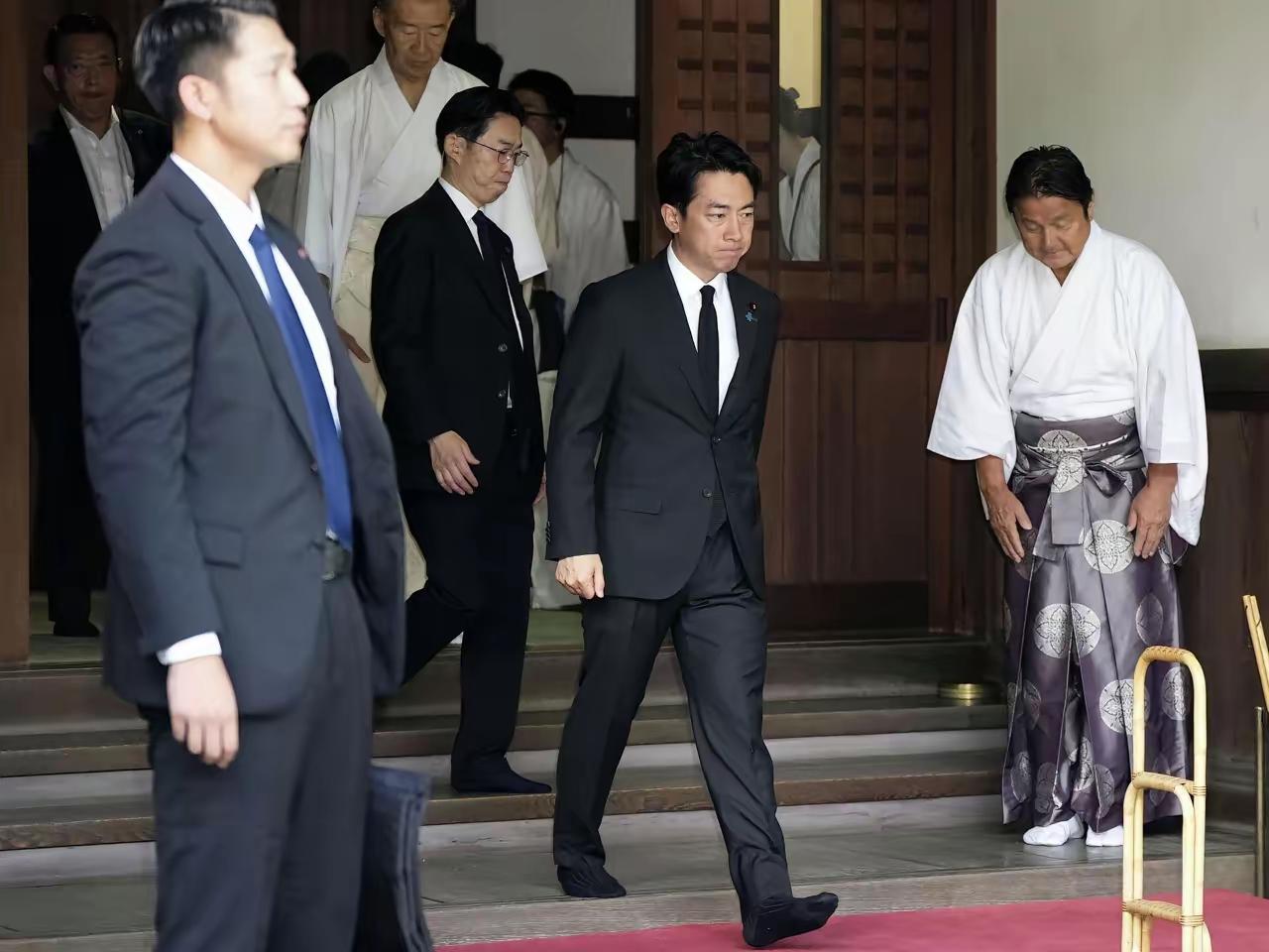 动作越来越密！日本防长小泉进次郎先去澳大利亚，紧接着空降印度，印日军事捆绑又往前