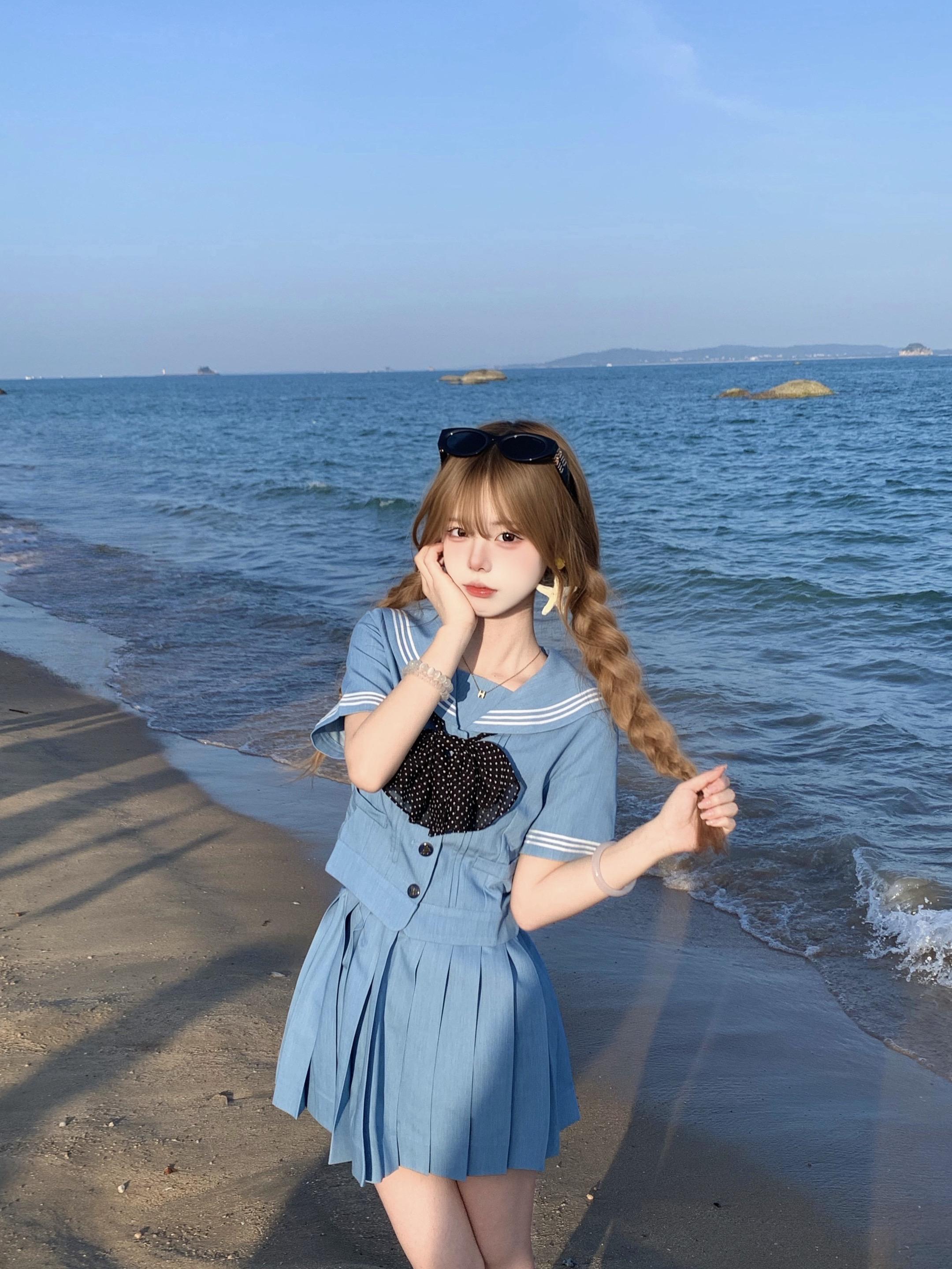 总有人问我是男的还是女的 我好服呀 我现在告诉你 我是你的