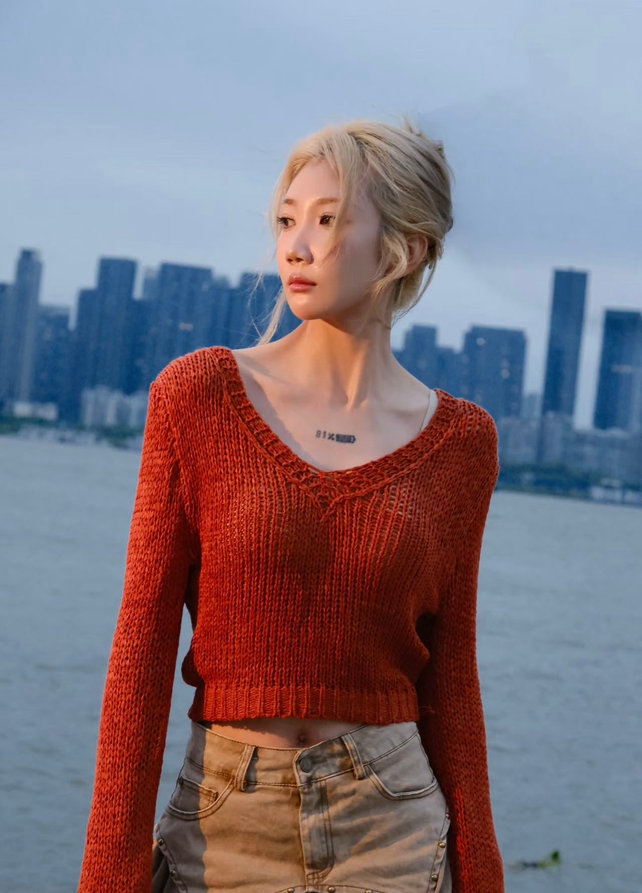 乃万已争气争气再争气 发展稳得让人惊叹！新专辑风格突破超惊艳，在流行、说唱等多元