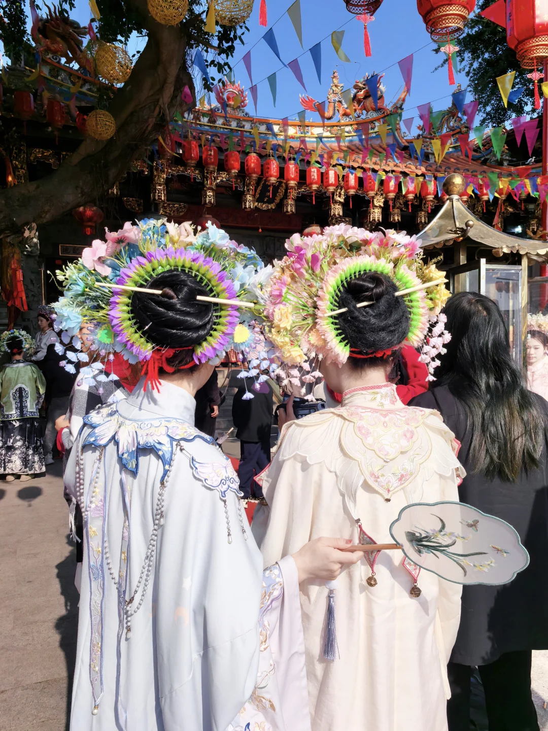 和闺闺来泉州簪花啦