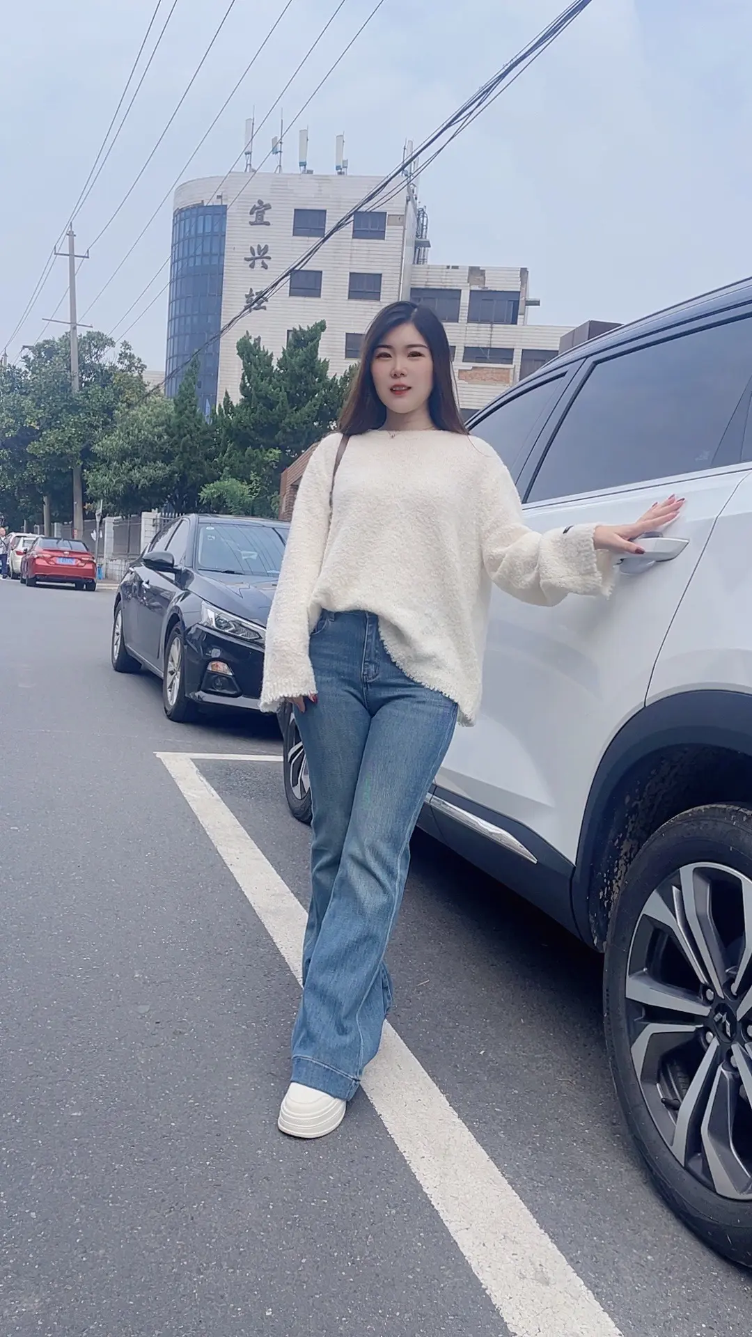 那些越是看着什么都无所谓的人，在他们的心底，都有一个地方，碎得特别彻底...