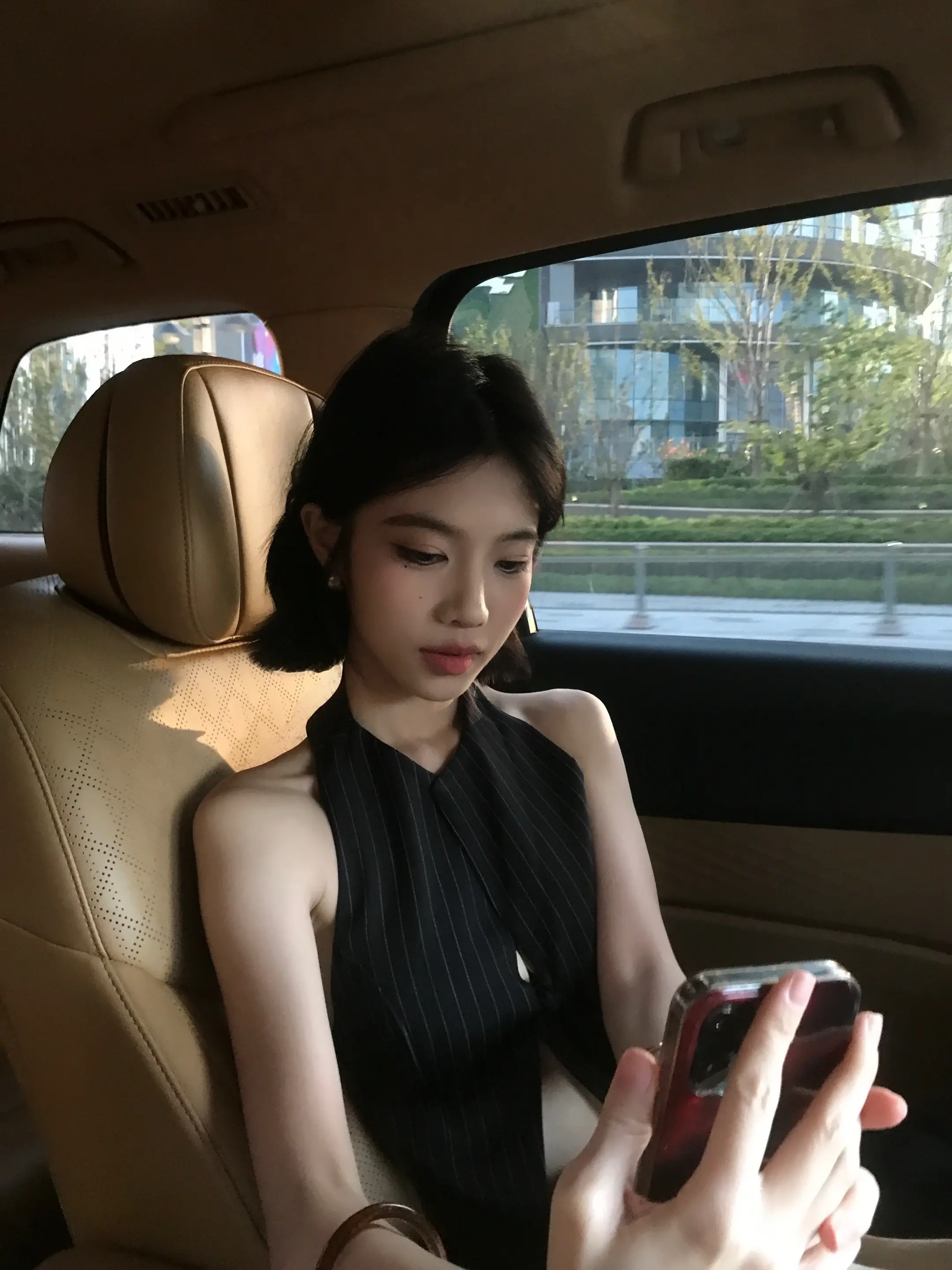 我觉得他们都好烦 只有你说再多废话都觉得好可爱