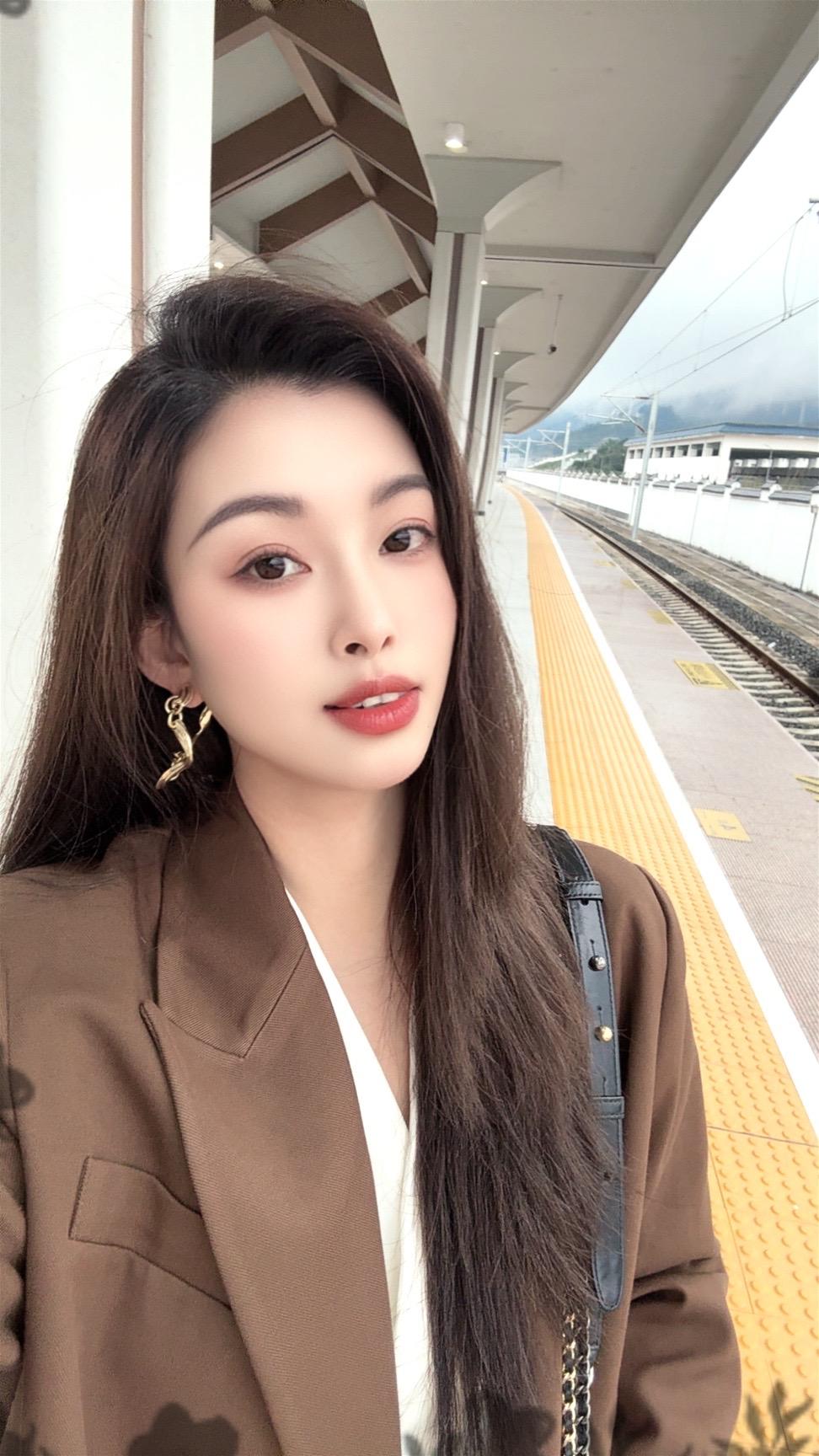 不讨好 不内耗 懂取舍 敢选择  通透了 世界就温柔了 自信了人生就从容了