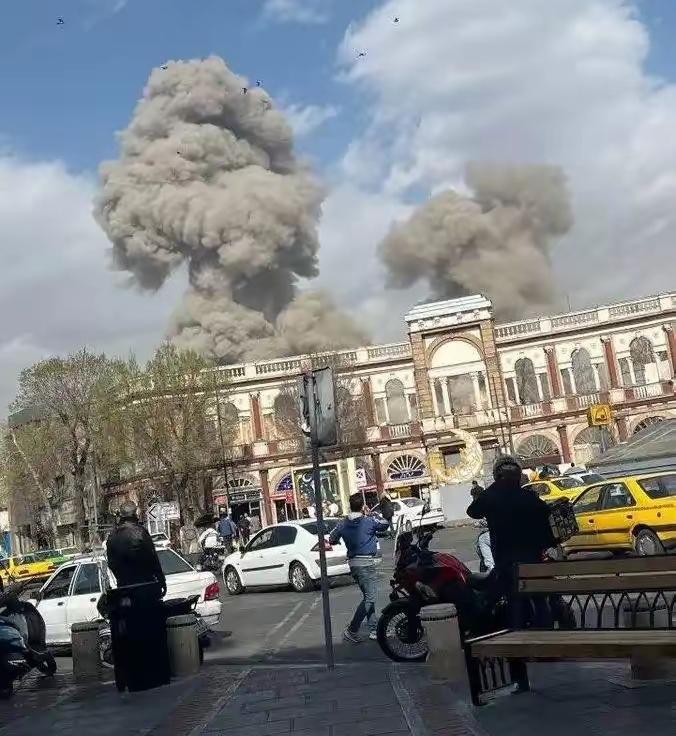 伊朗不用怕，只要地面部队进入到以色列，那么以色列和美国就不敢那么肆无忌惮的轰炸了