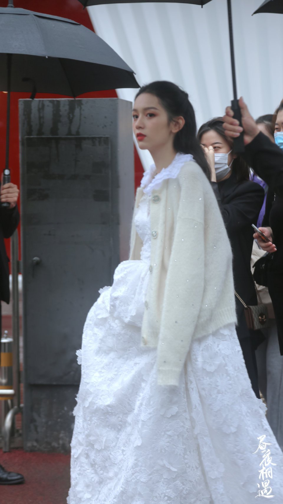 为什么你不在周也周也谢清圆 ​​​