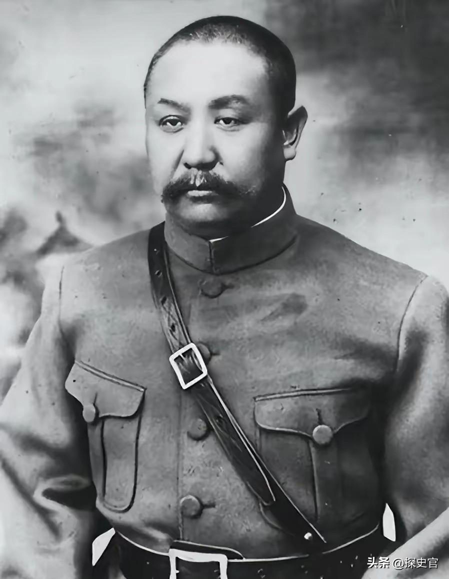 蒋介石下令灭徐向前满门，阎锡山压下密电不动分毫，38年后徐向前破城还恩。
 
民