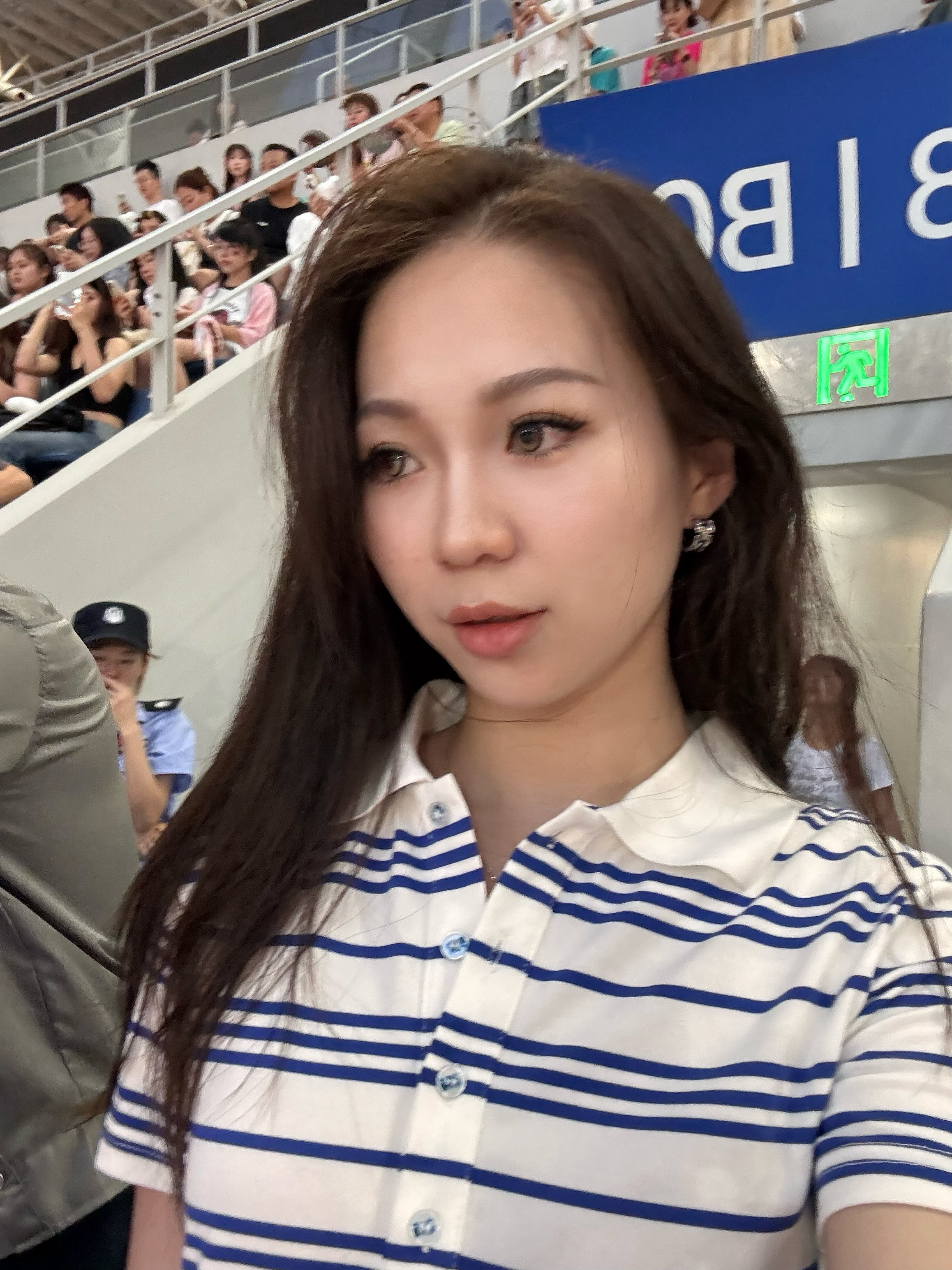 Jay到家门口了必须见一面[打call] ​​​