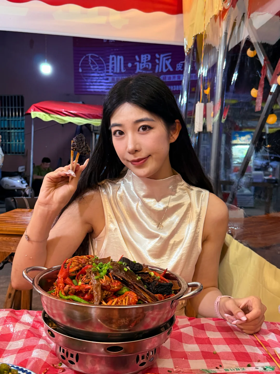 德兴｜竟然吃到地道长沙味的一家排挡🦞