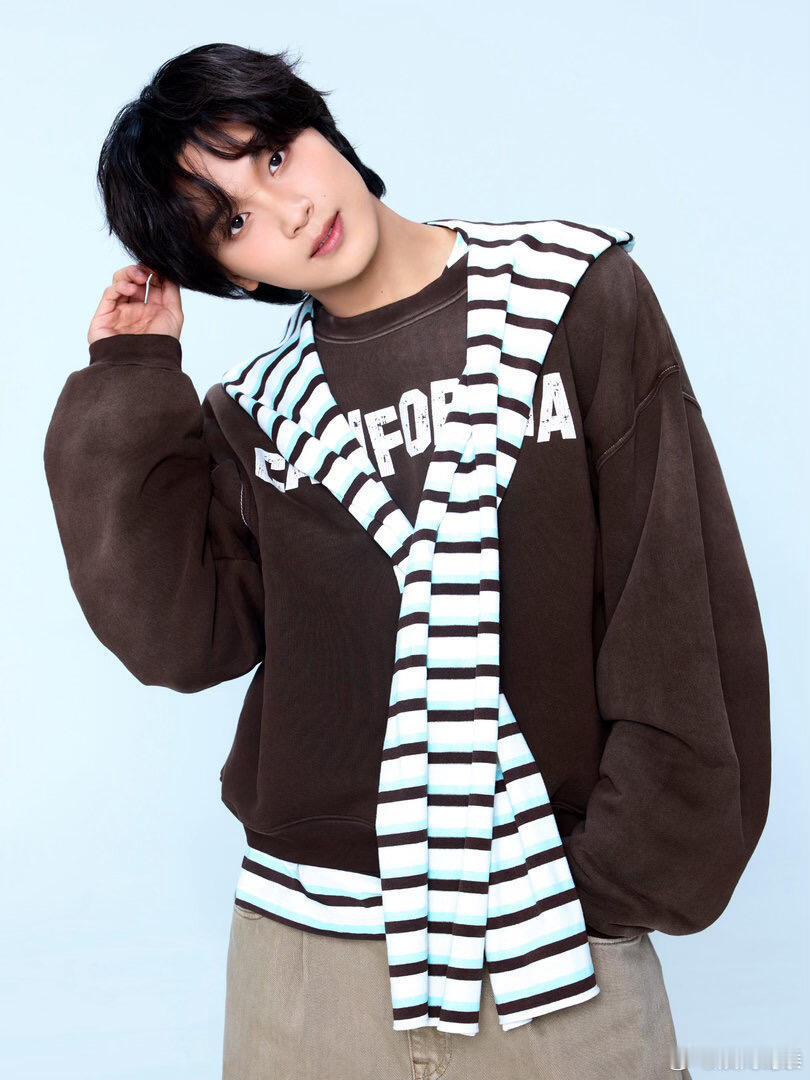 李楷灿恋情风波后发泡泡李楷灿发🫧了，这是恋情风波后首次更新吧？不知道想表达什么