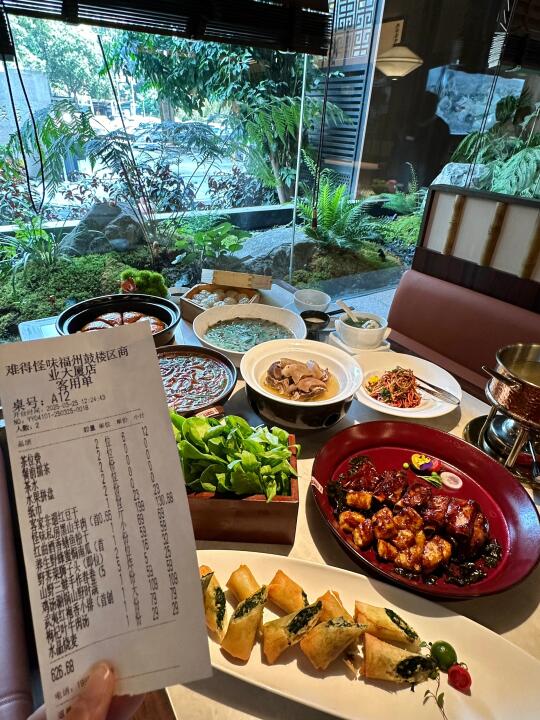 在福州！带爸妈吃饭坠成功的一次！！！