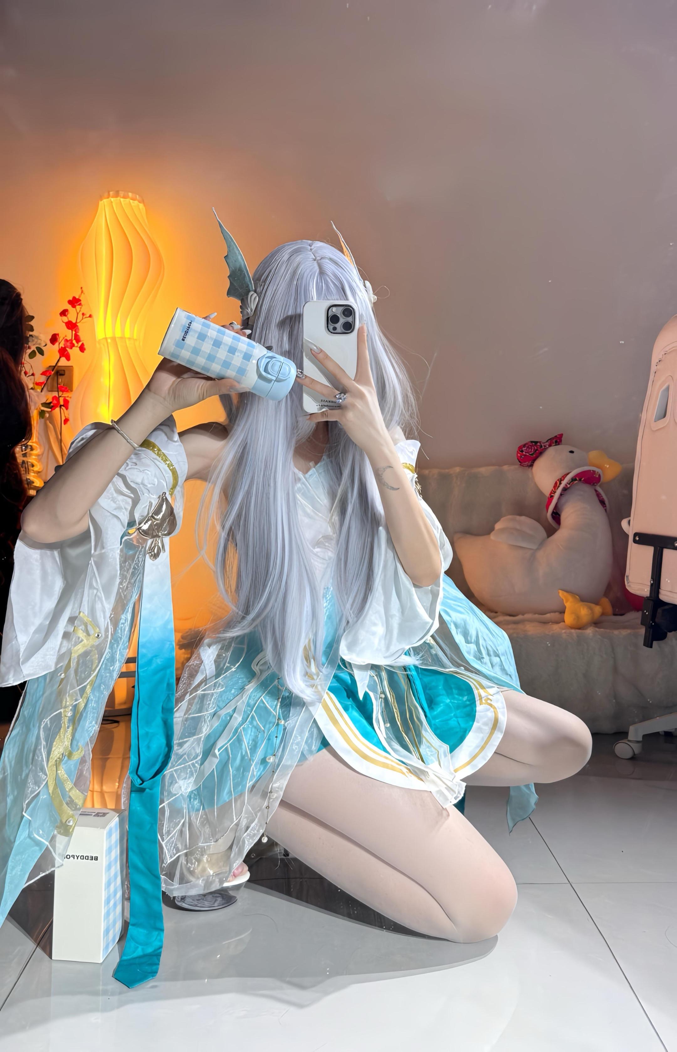 一条来自小青龙的喝水提醒。