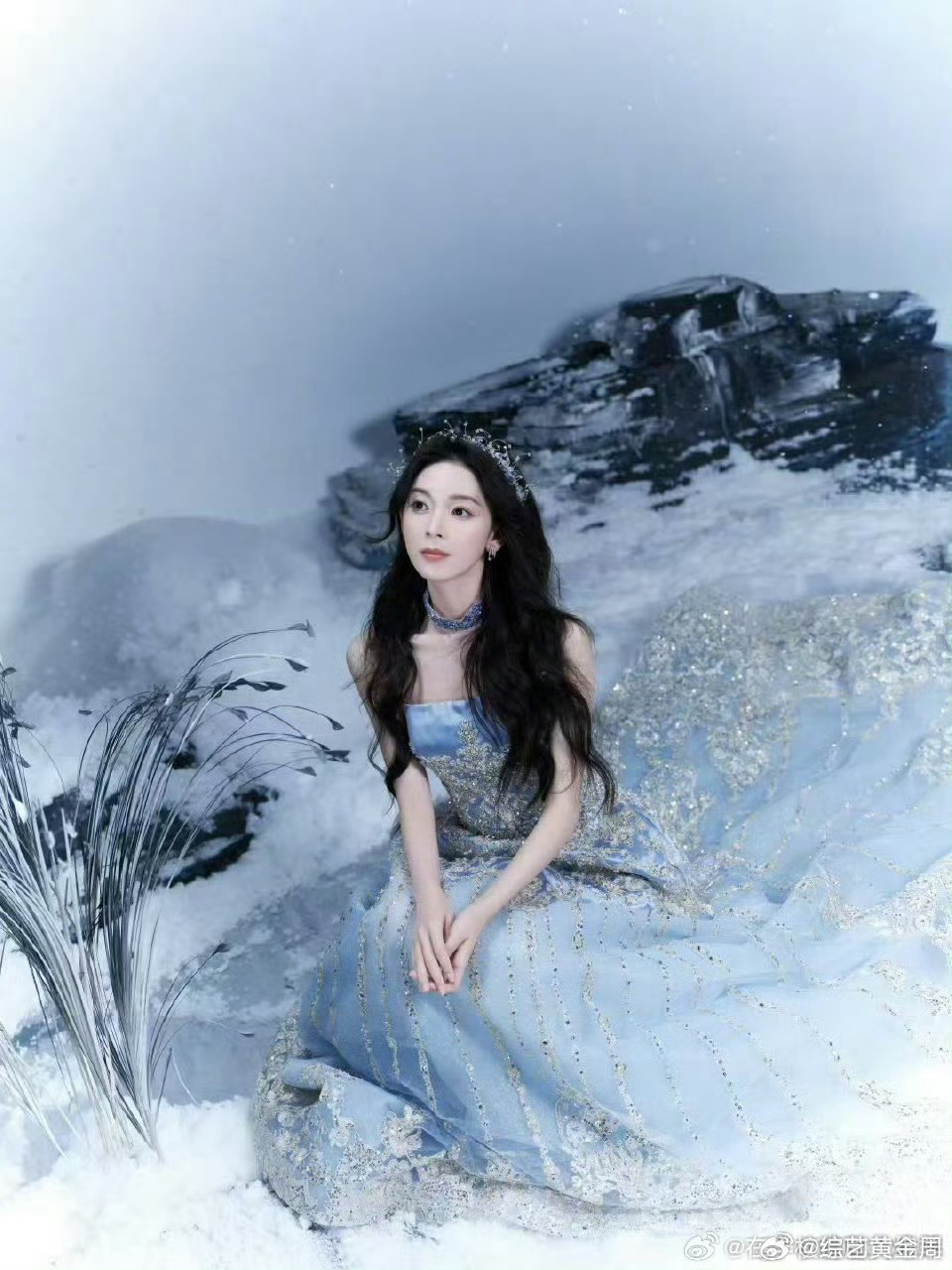 罗云熙为陈瑶打call乘风2026 打call届天花板，友谊太好哭 