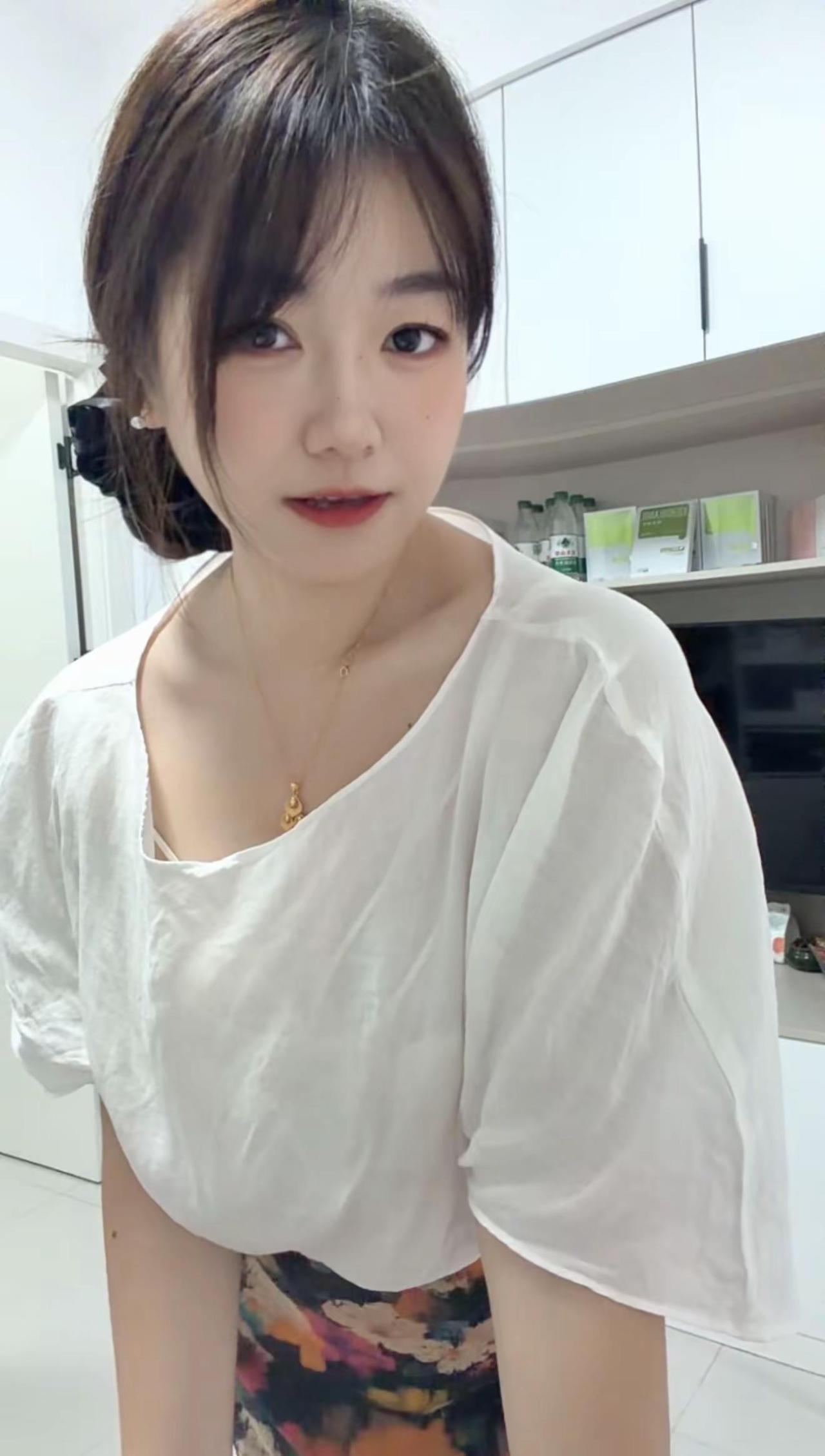 纵此生也不过百岁 何必沾染愁滋味