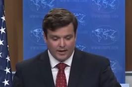 记者：因为购买俄油，特朗普制裁印度，那他也会制裁中国吗？

万斯：嗯，中国的情况