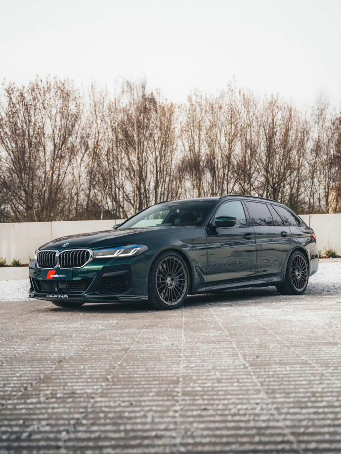 阿尔宾娜B5 Touring🚗 宝马御用调校，4.4T V8狂暴输出 优雅旅行