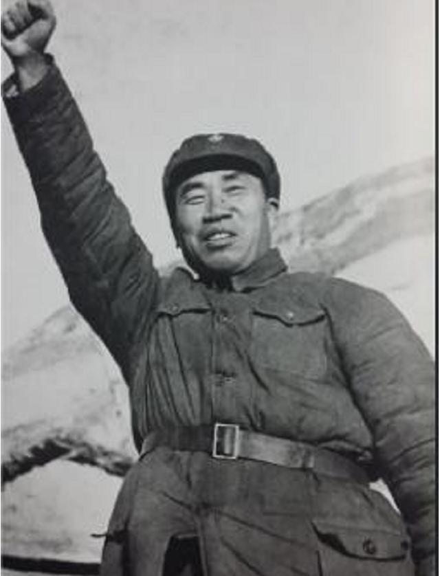 74年彭德怀去世，朱德得知其遗愿，失声痛哭：你们为啥不告诉我？

彭德怀与朱德，