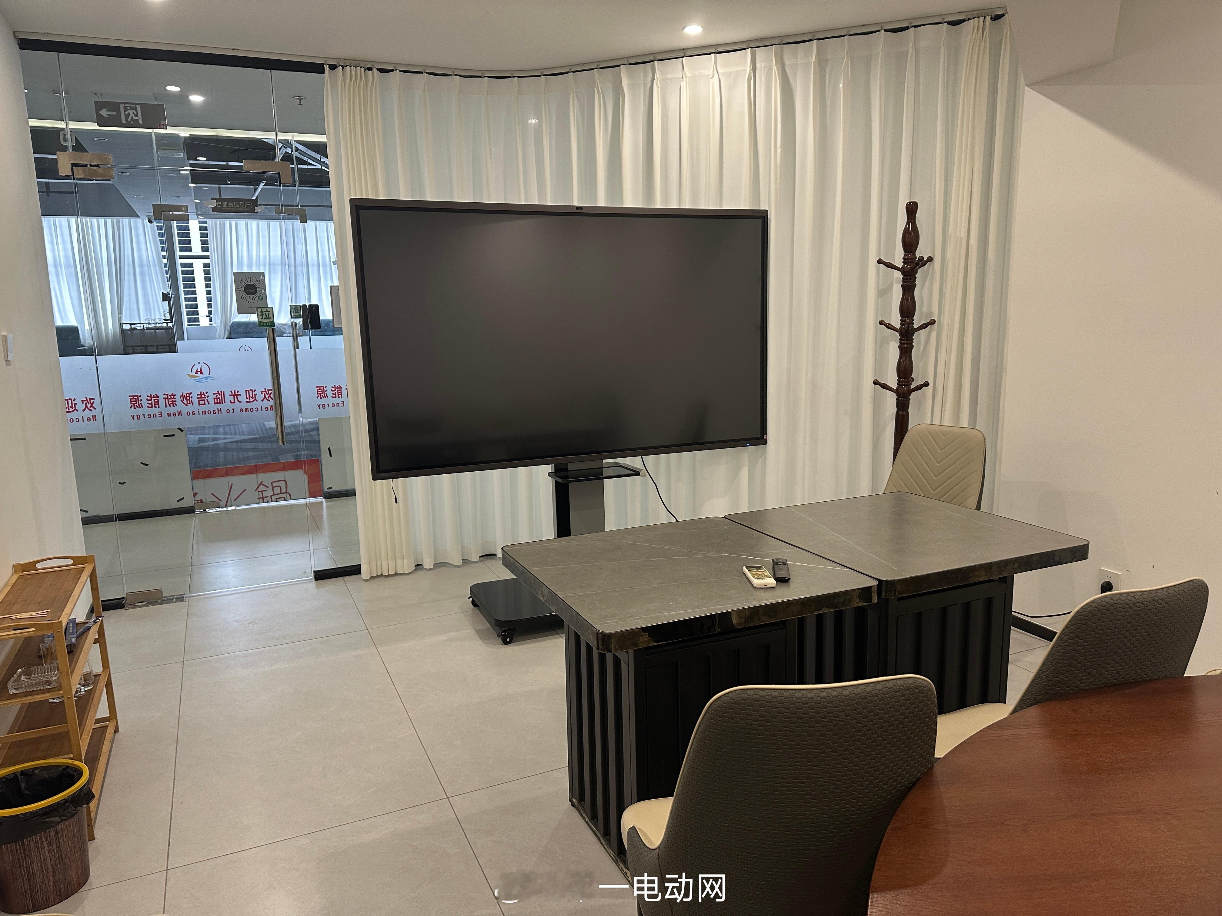 我们第二届中国智驾大赛宁波站 又一个惊喜！大家一定能猜到这里的作用吧[笑而不语]