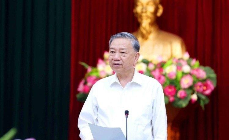 凤凰新闻【曾被视为“中国+1”战略最大受益者的越南，最近出现了一个多年未见的变化