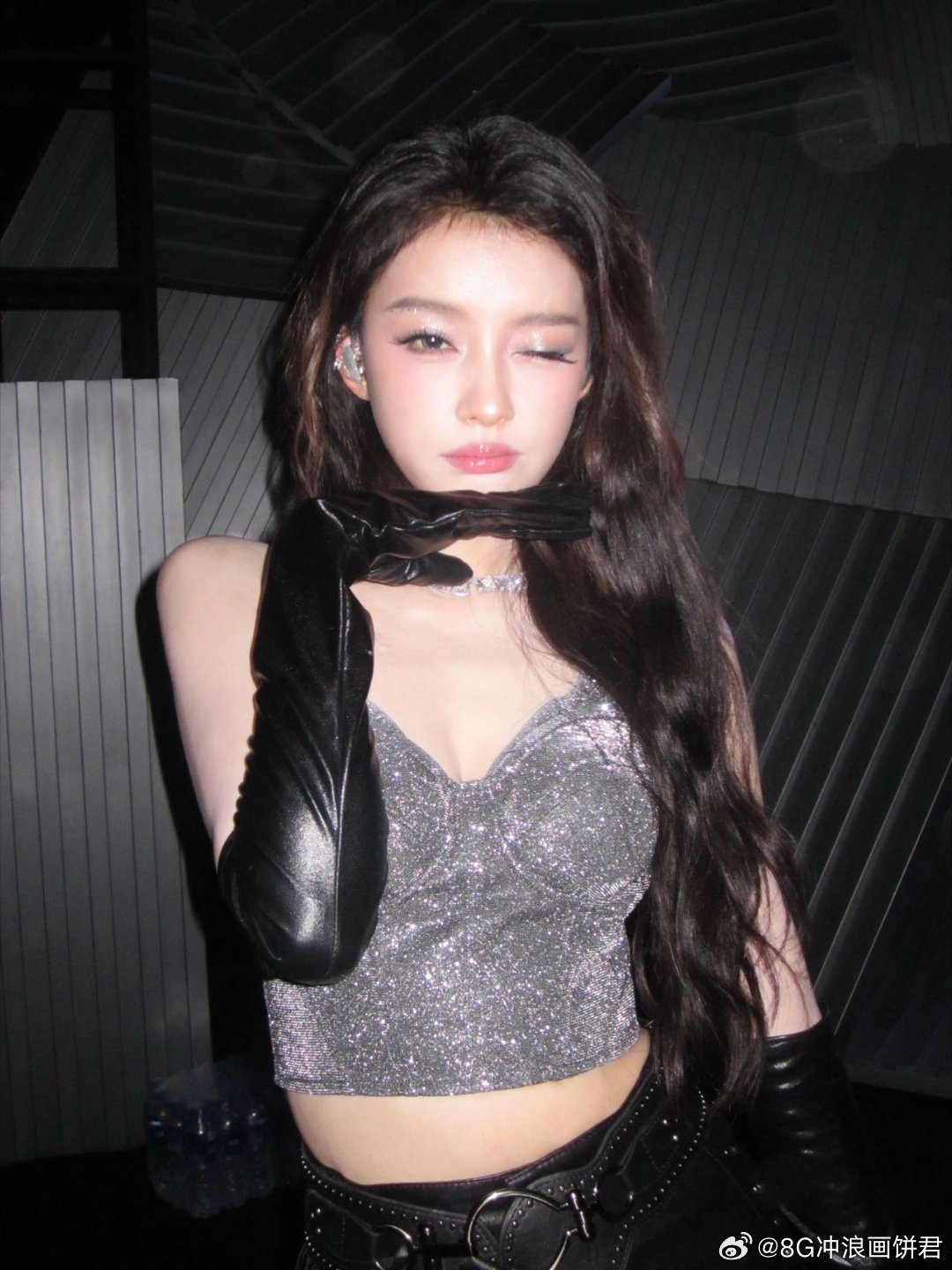 孙怡 好美的洋娃娃乘风2026 看到孙怡这套造型第一反应就是这也太适合她了吧，黑