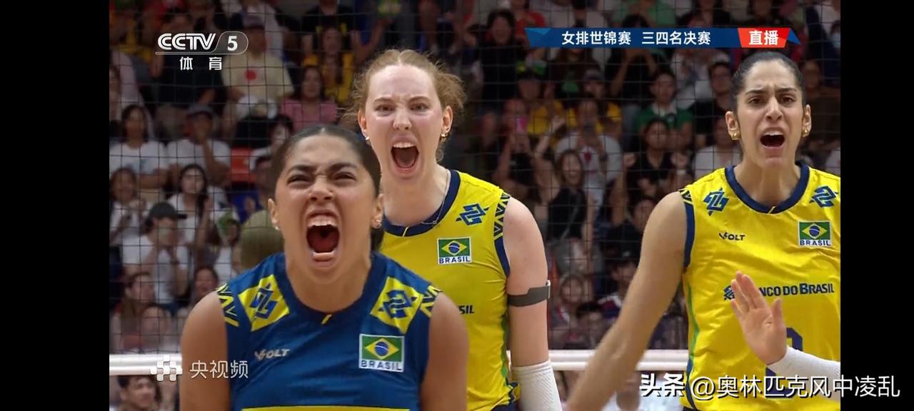 日本女排打疯了，巴西女排决胜局彻底被逼疯！


女排世锦赛第三名之争想不到打得荡