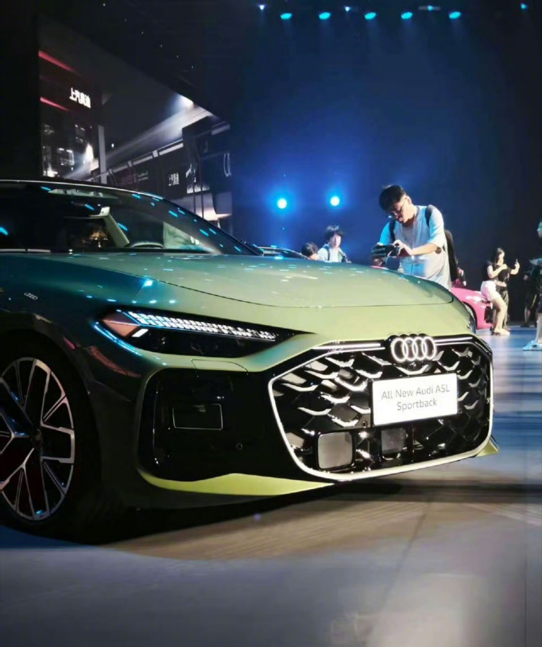 25.99万起的德系驾驶魂，撞上华为乾崑的智能脑——上汽奥迪A5L Sportb
