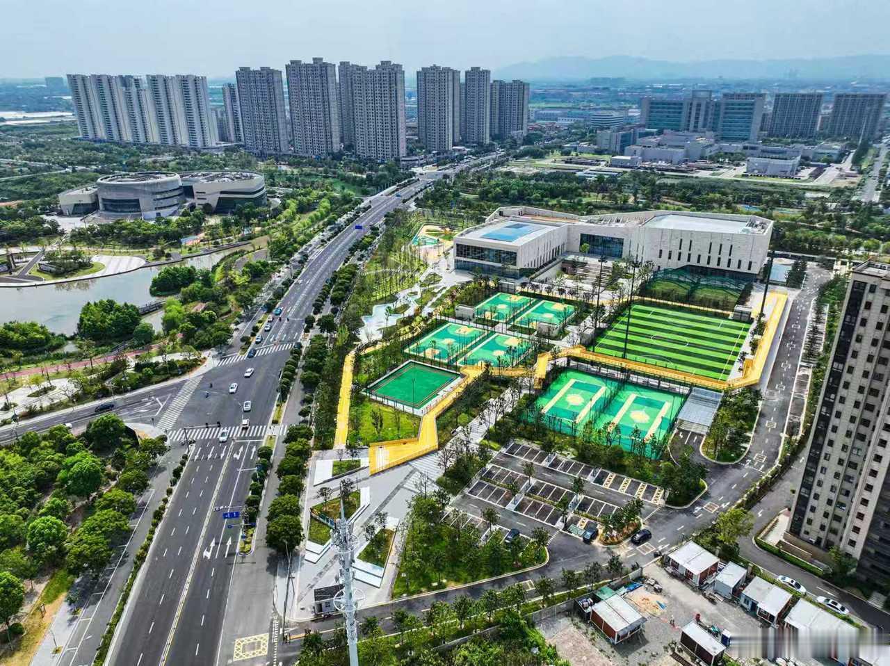 赓续浙东抗战星火宁波慈溪走出红色引领高质量发展之路追 光 的 你 丨宁波慈溪观海