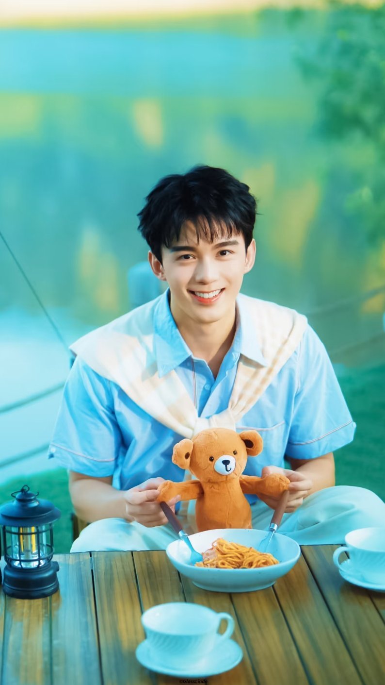 吴磊阳光大男孩～ ​​​