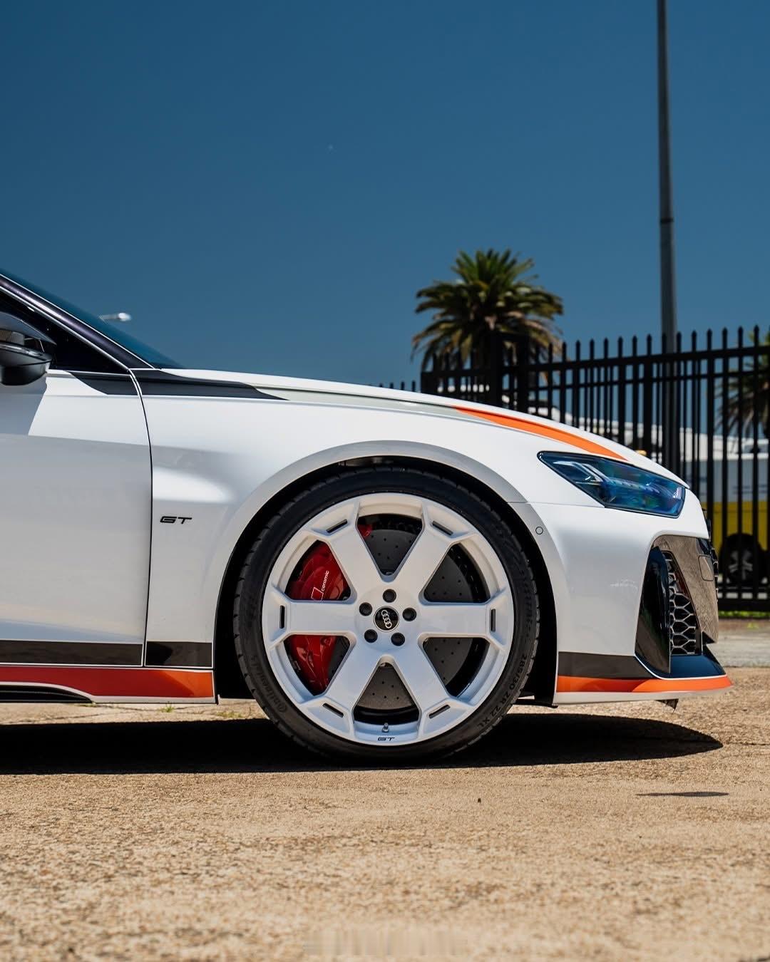 这台是不是最好看的奥迪？👽👽👽奥迪RS6 GT🚀🚀🚀 