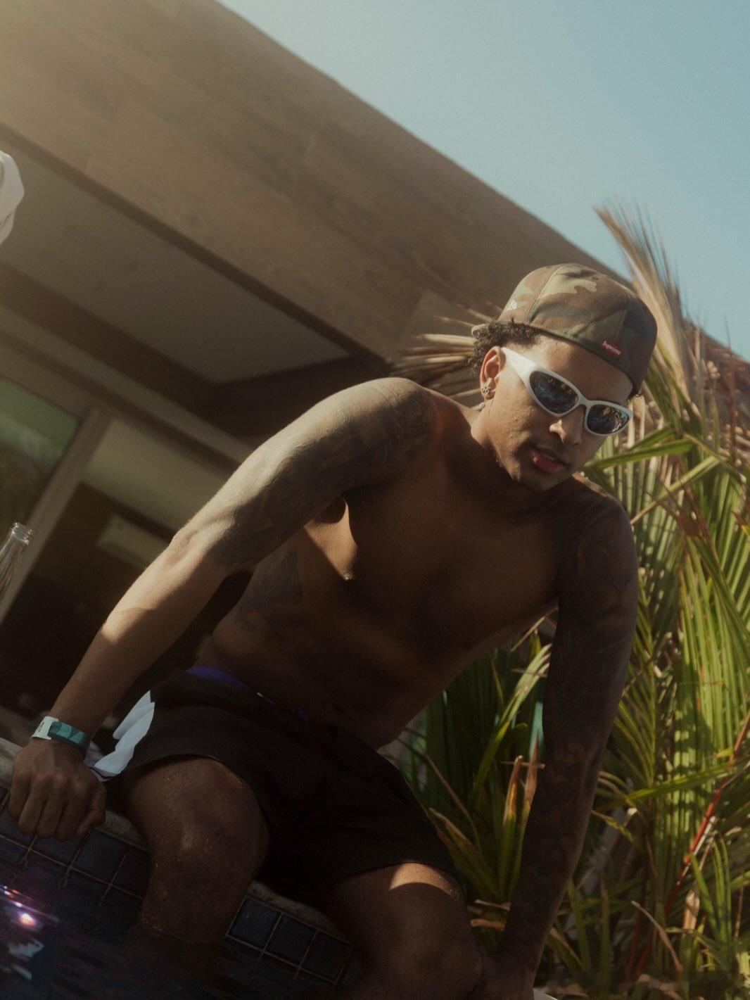 罗德里戈: Dezembro 💜✌🏾😎🥷🏾🕺🏾⚽️✈️🔥🏐🎉