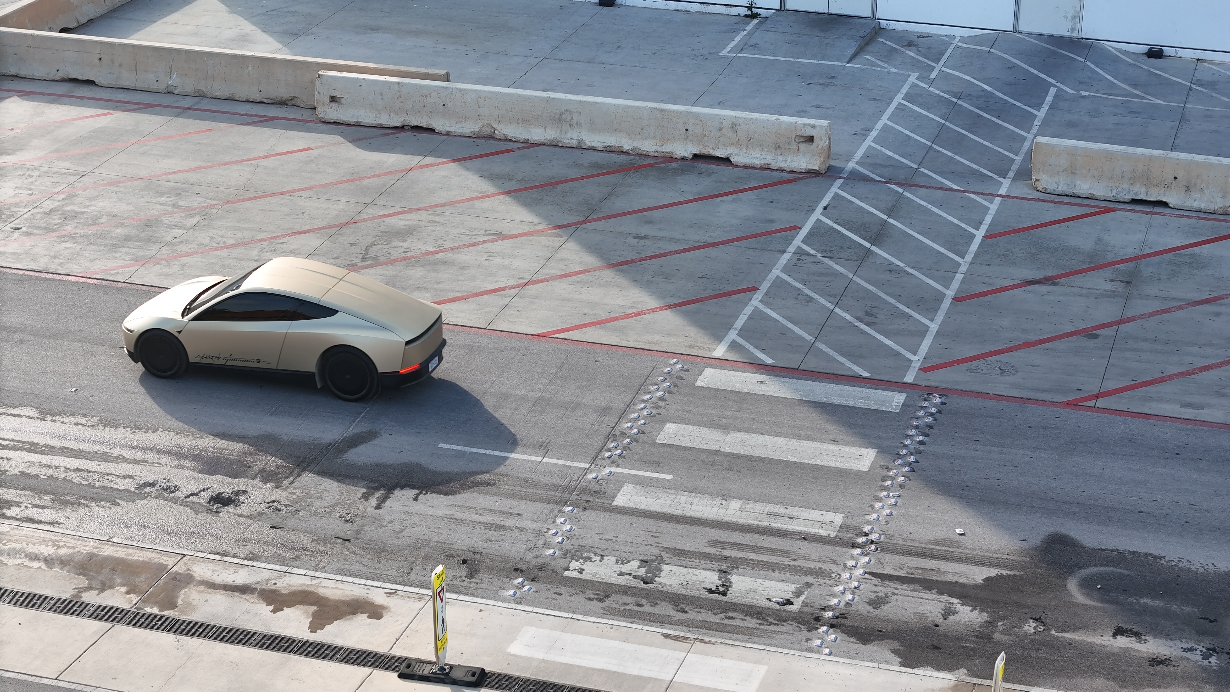 11月5日，马斯克：特斯拉AI5芯片在台积电和三星生产的版本会略有不同，主要是因