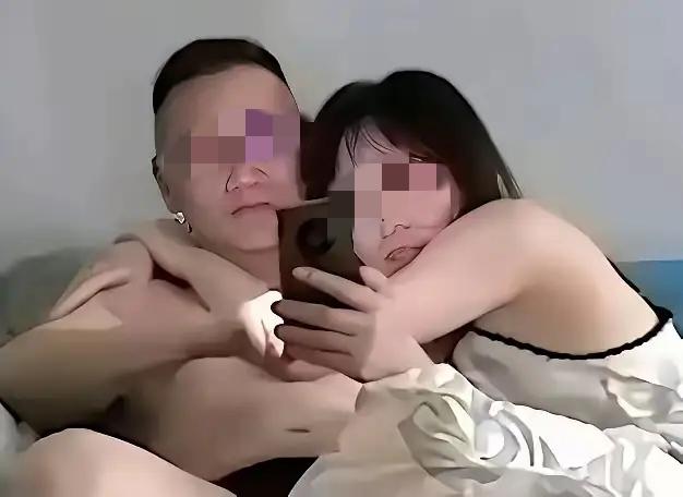 湖南省人民医院副院长和眼科主任，
“本应该从从容容游刃有余，现在是匆匆忙忙连滚带