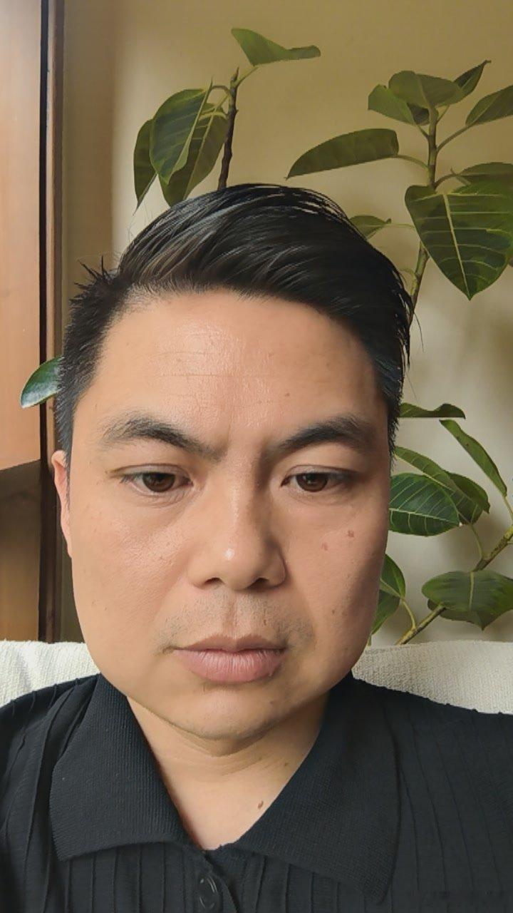 吃饭，记住不投AI基建的，你就不是我们的兄弟。