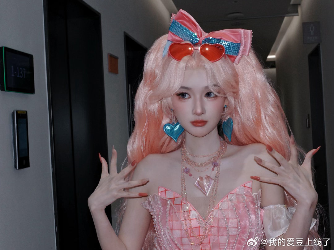 王玉雯刺激之夜迷路了、王玉雯回应参加刺激之夜王玉雯精准拿捏反差感流量密码，和平精