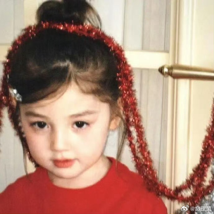 张云龙历任女友都是大美女他的历任女友都是谁啊 咋一个都不知道呢 