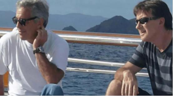 因爱泼斯坦丑闻，英国政坛再掀震荡

美国已故富商杰弗里·爱泼斯坦性犯罪丑闻的余波