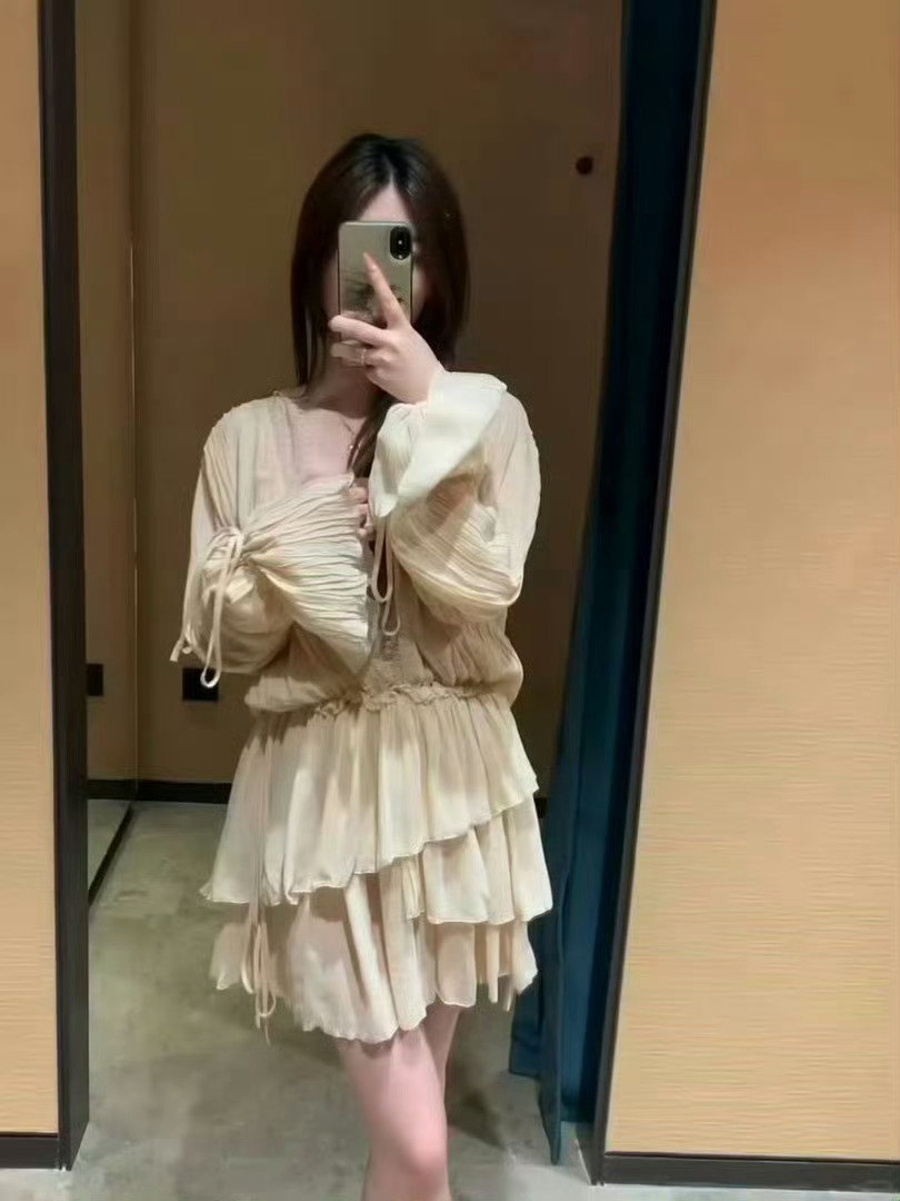 爱惨了自己的身材  北海·北海老城