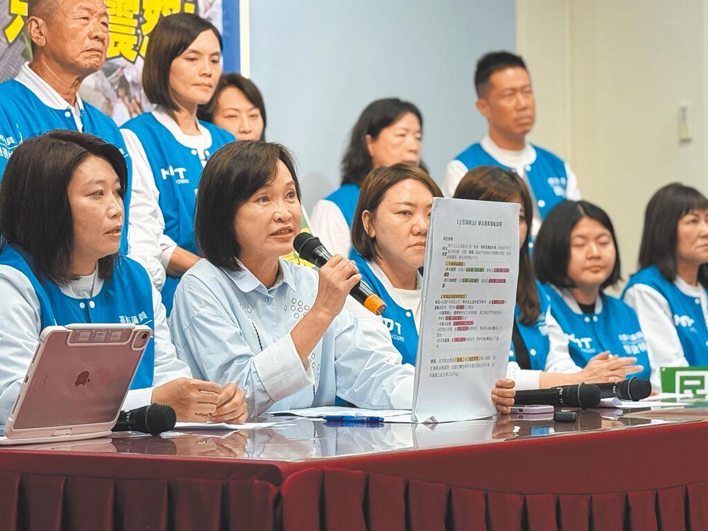 高雄美浓大峡谷盗采砂石事件持续发酵。7日，蓝营方面揭露，美浓成功段一处周姓人士盗