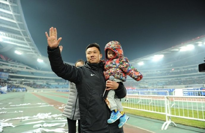 前国脚陆博飞出任苏超镇江队主帅 据《现代快报》报道，前国脚陆博飞已经正式出任20