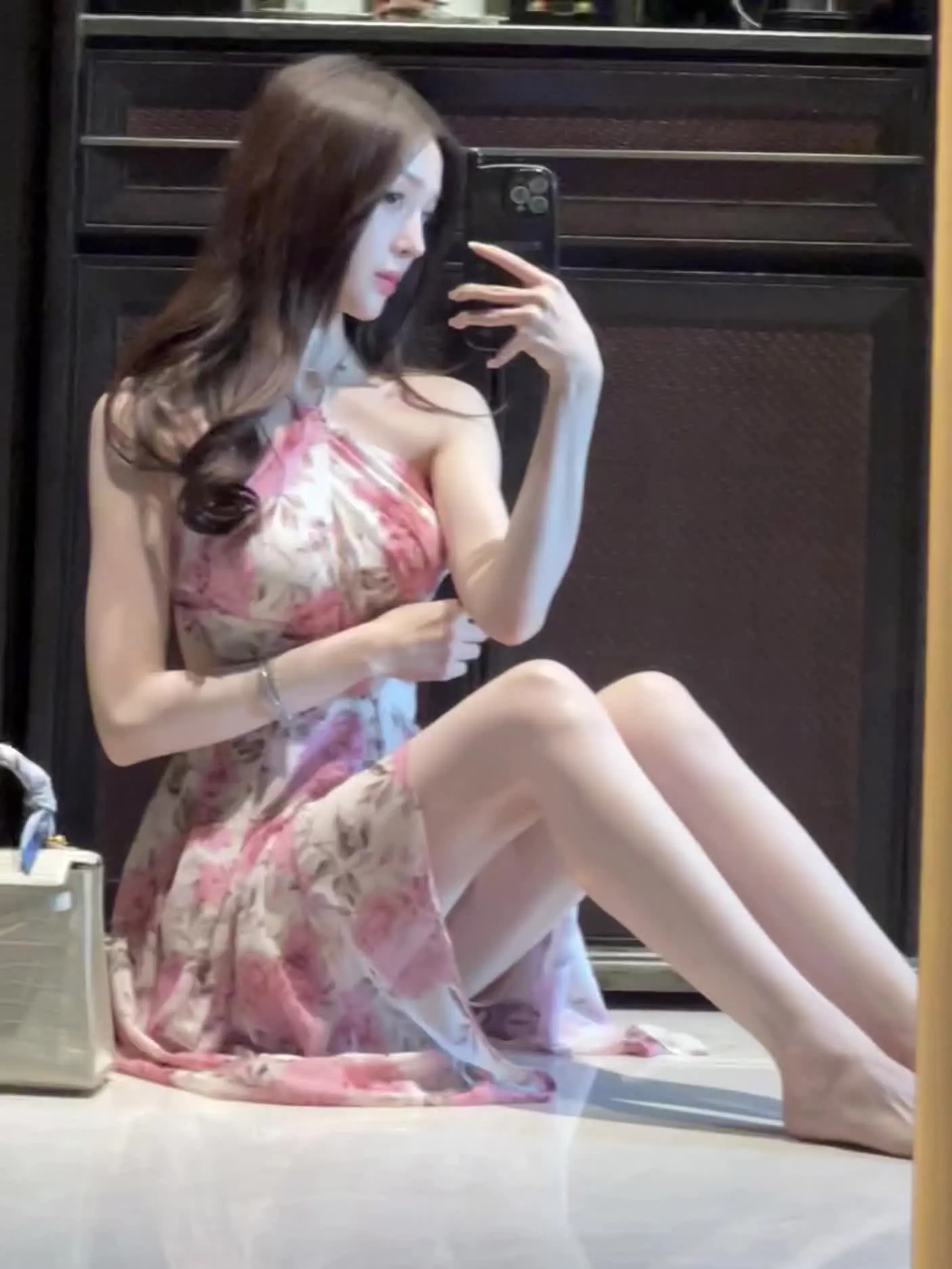 livephoto 碎花连衣裙 冷白皮养成