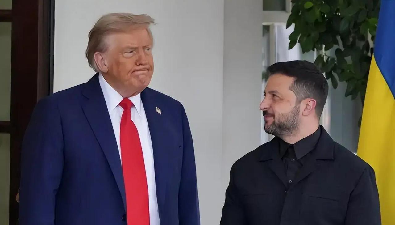 2026年一开年，安全风险就在全球多点冒头。
 
1月1日，叙利亚阿勒颇一支警察