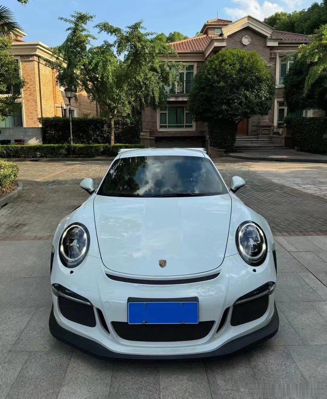 保时捷GT3 RS，真好看。 ​​​
