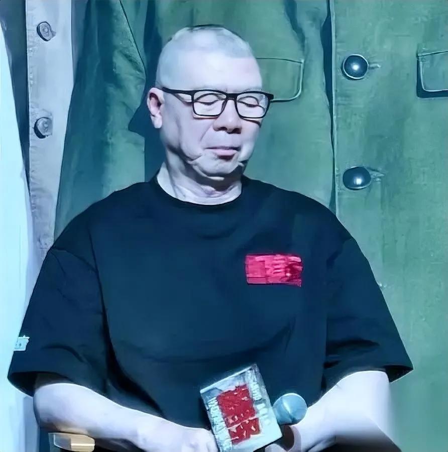 冯小刚跌下神坛

根本不是江郎才尽

问题出在很多人都没看透的地方。

很多人骂