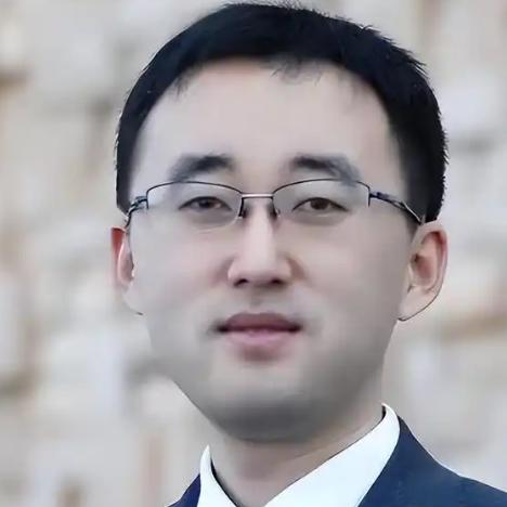“中国就该被日军欺凌，中国就应该被日本多占领几年！”“郑州大暴雨是报应！活该被淹