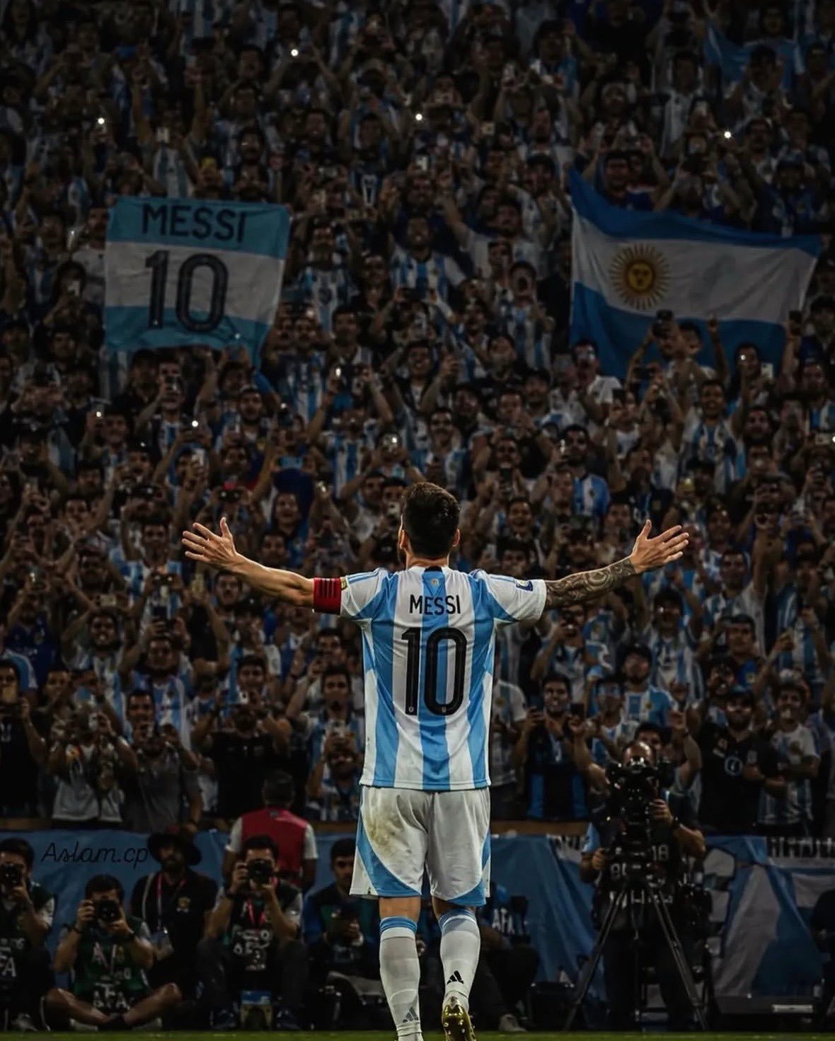 英格兰vs阿根廷2026年美加墨世界杯半决赛，阿根廷🇦🇷在85分钟后连进两球