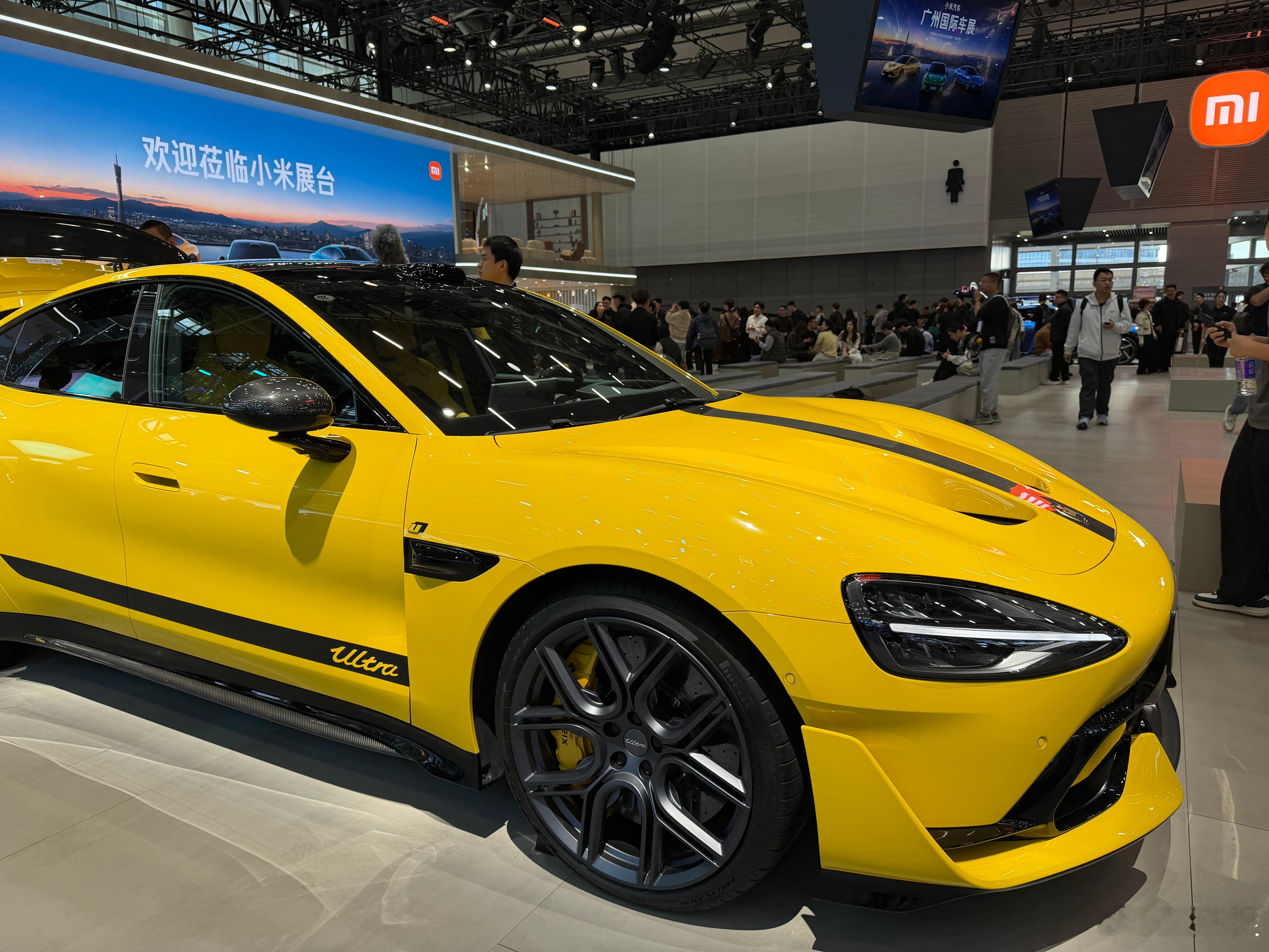 广州车展小米展台没亮相增程大SUV有点遗憾。目前小米两个车，SU7和YU7的性格