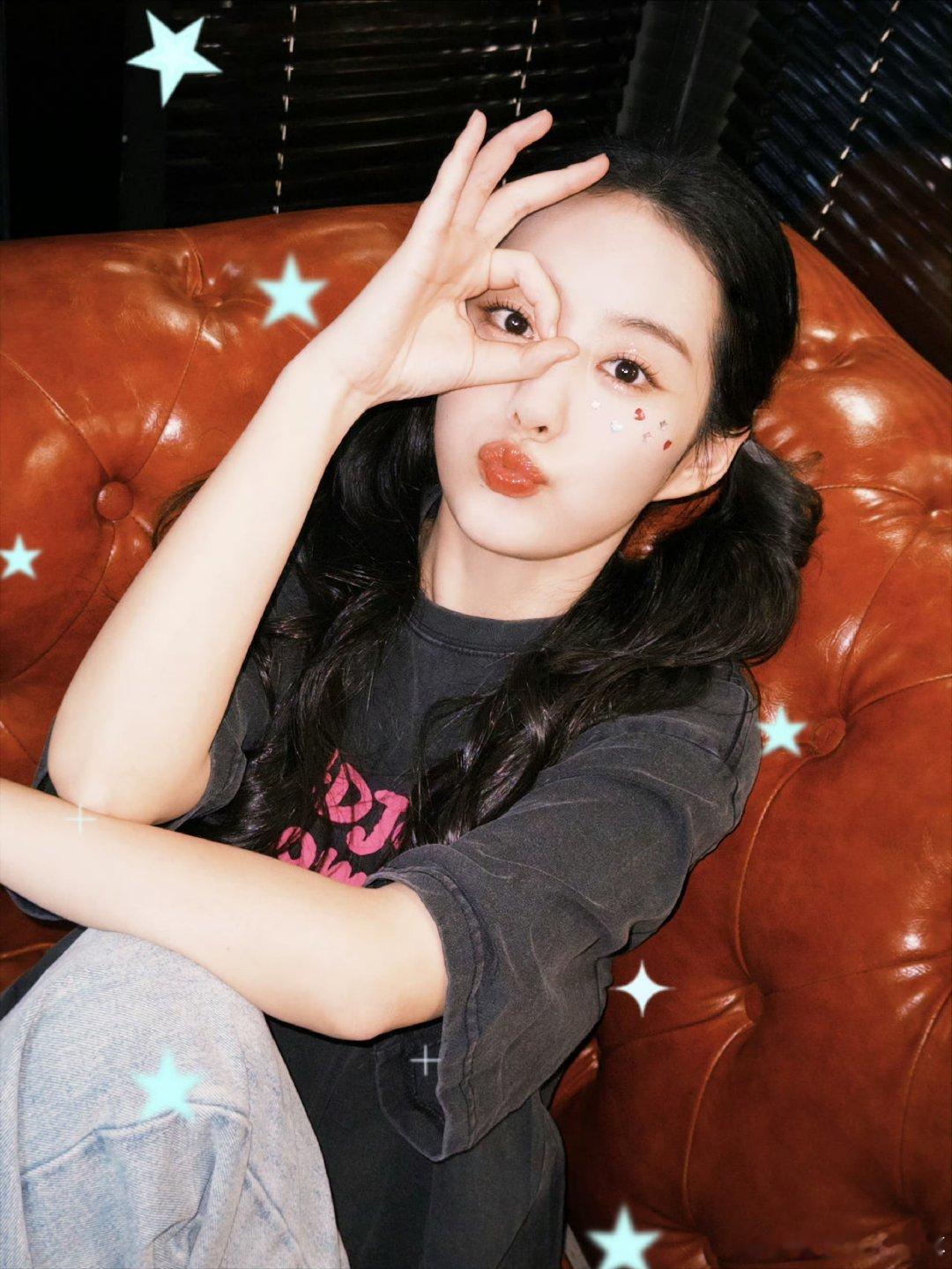 徐艺真曾因拍下水戏生病半年徐艺真在《皇后驾到》的拍摄中，生理期下水，病了半年，这