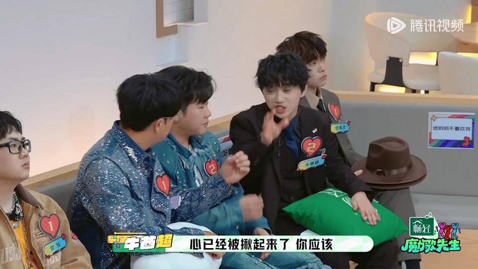 音综双冠军合作舞台被待定 真的看懵了！本以为双冠军同台是王炸舞台，结果直接变成大