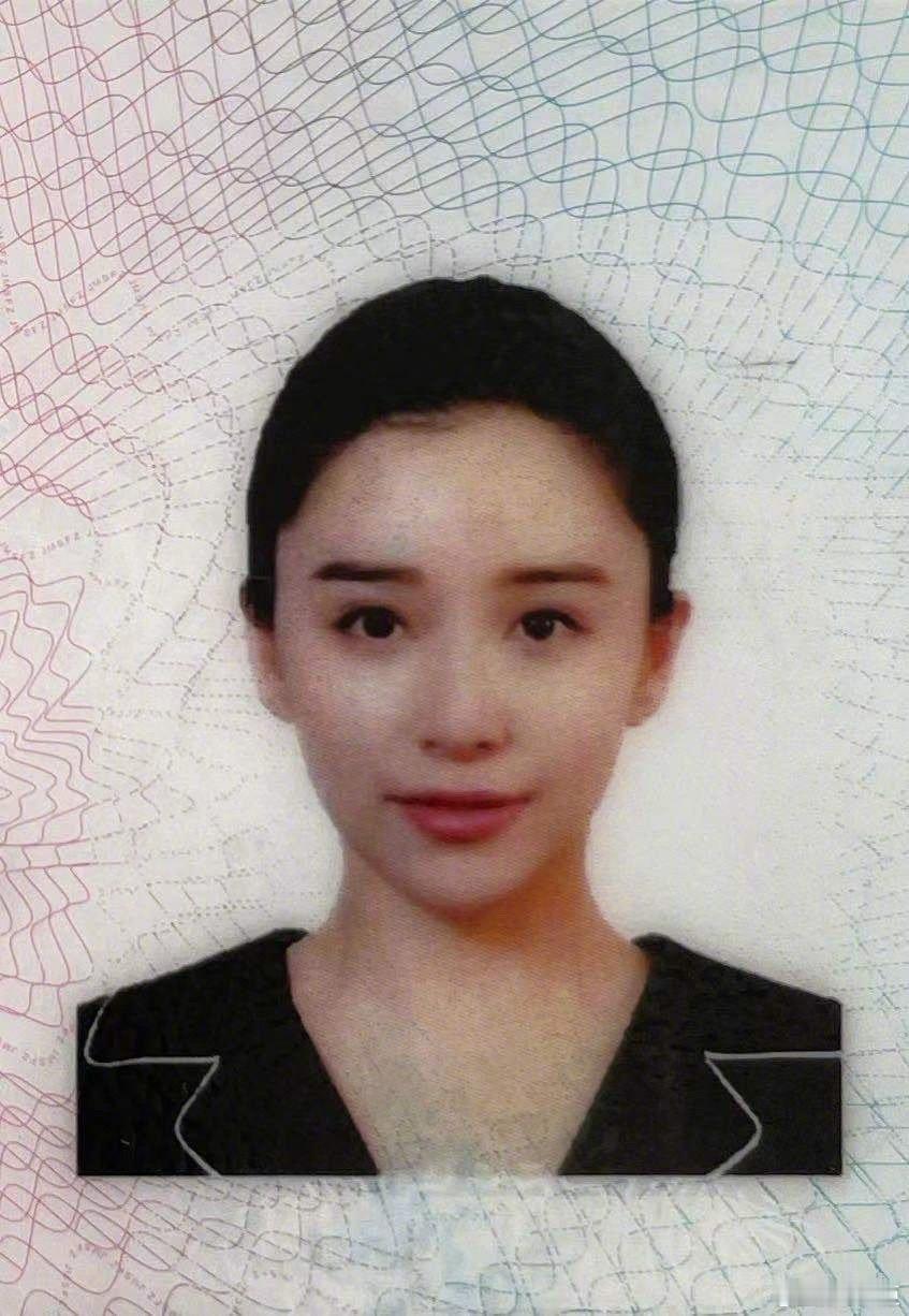 阚清子东北girl大大方方的一辈子阚清子自己发的素颜大头照 主动晒无滤镜素颜怼脸
