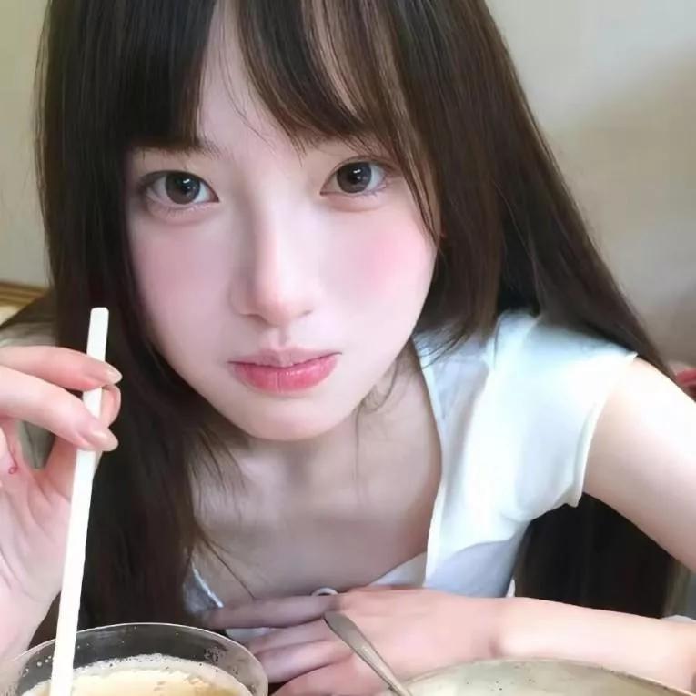 今日午餐：美味拉面，快乐加倍！拉面 一碗拉面 牛肉风味拉面 筋道鲜拉面 拉面早餐