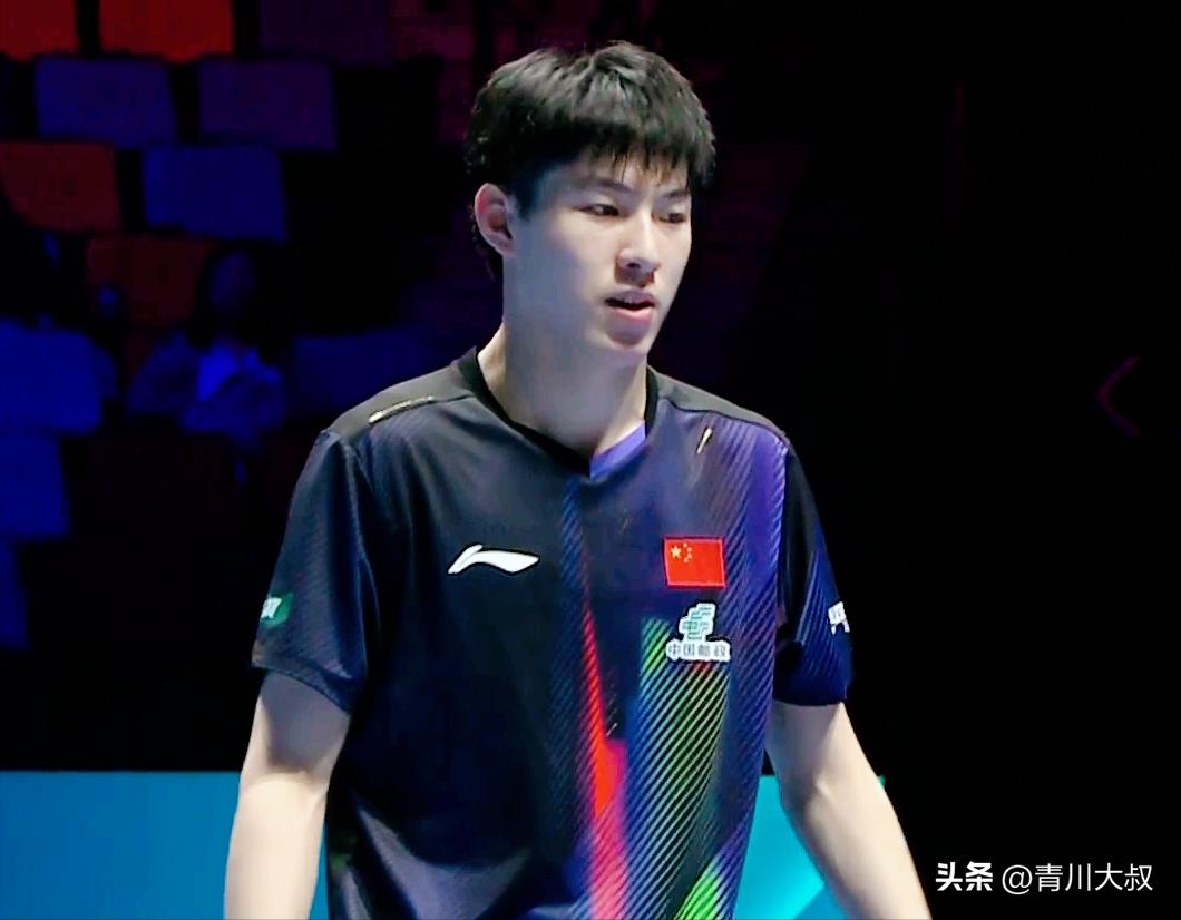 笑死我了！侯英超疾呼：乌瓦切应该改削球，他打削球真能用上力。

今晚温瑞博的脸，